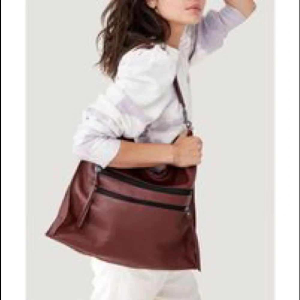 BOTKIER Large Chelsea Leather Hobo Bag